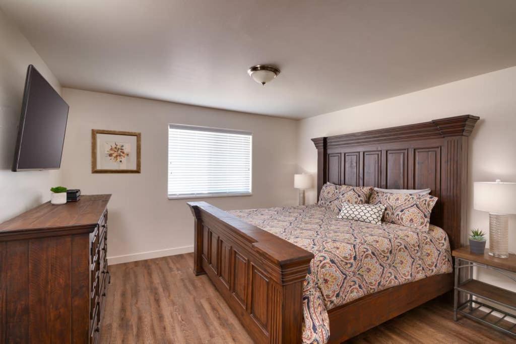 5C Sweet Redcliff Condo, Pool & Hot Tub Moab Eksteriør billede