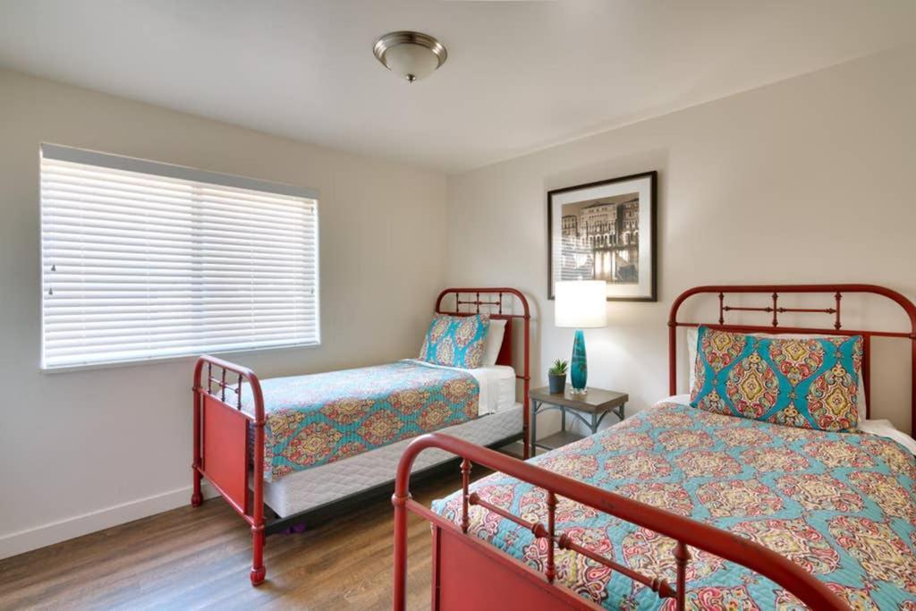 5C Sweet Redcliff Condo, Pool & Hot Tub Moab Eksteriør billede